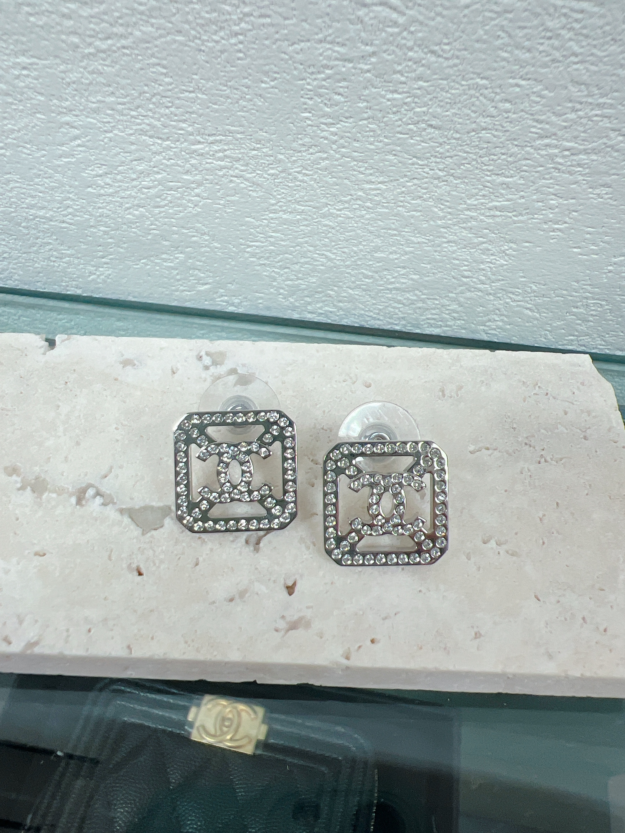 Chanel earrings square crystal 17s