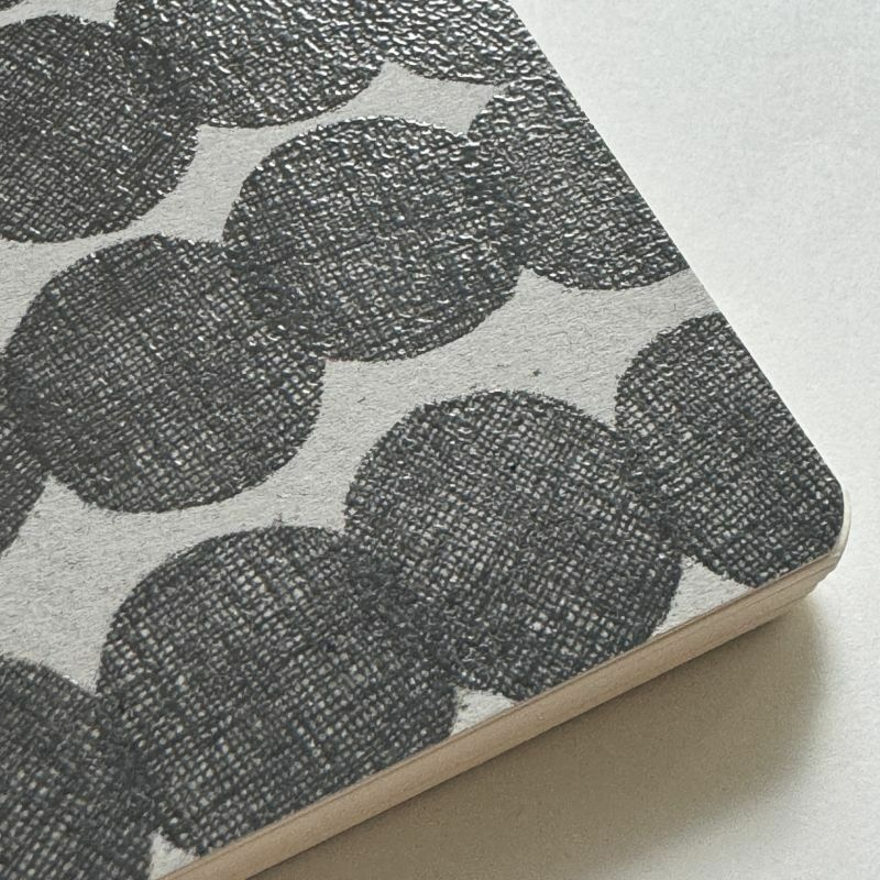 綁線環裝筆記本 黑色筆觸水玉 / 水縞 / 日本