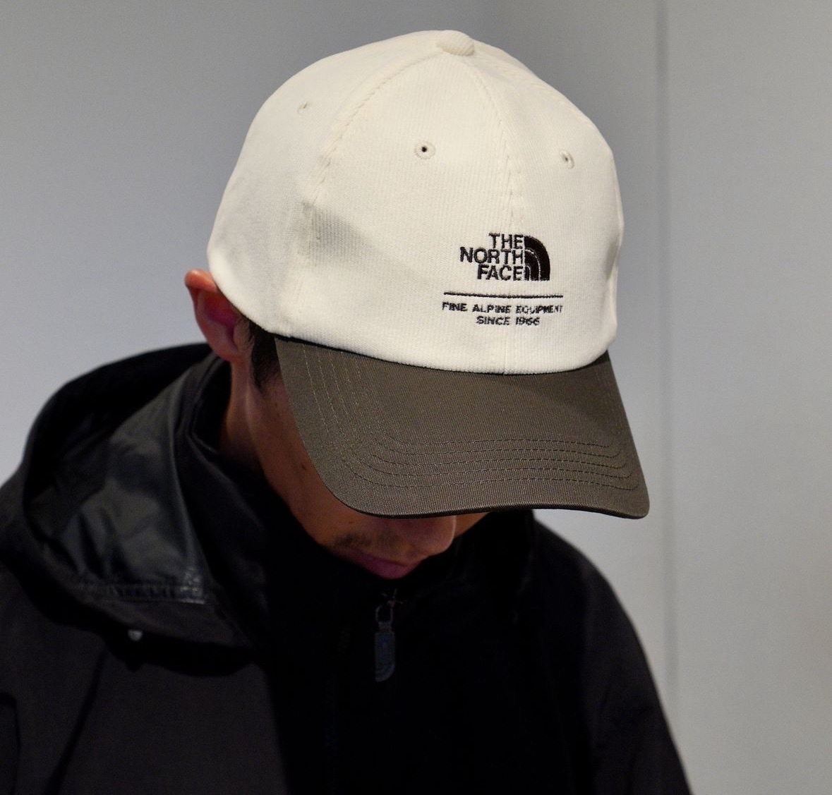 日本 TNF VALLEY CORDUROY CAP