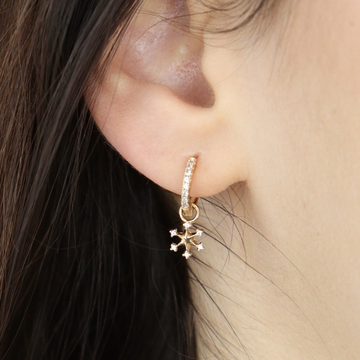 WAEKURA-Saliha 雪花耳環吊墜