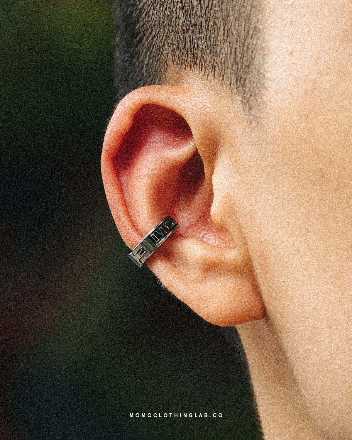 #現貨 (ACCE528) 黑底羅馬數字耳骨夾組