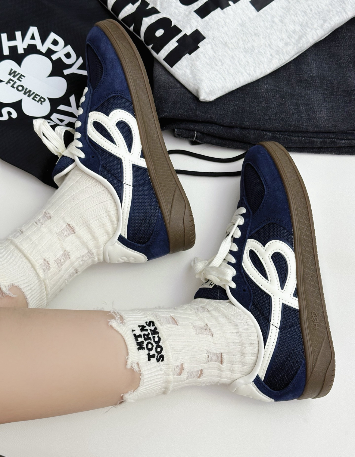 HBD x We Flower 復古藍 深藍色 海軍藍 麂皮 復古 德訓鞋 小花鞋/預購