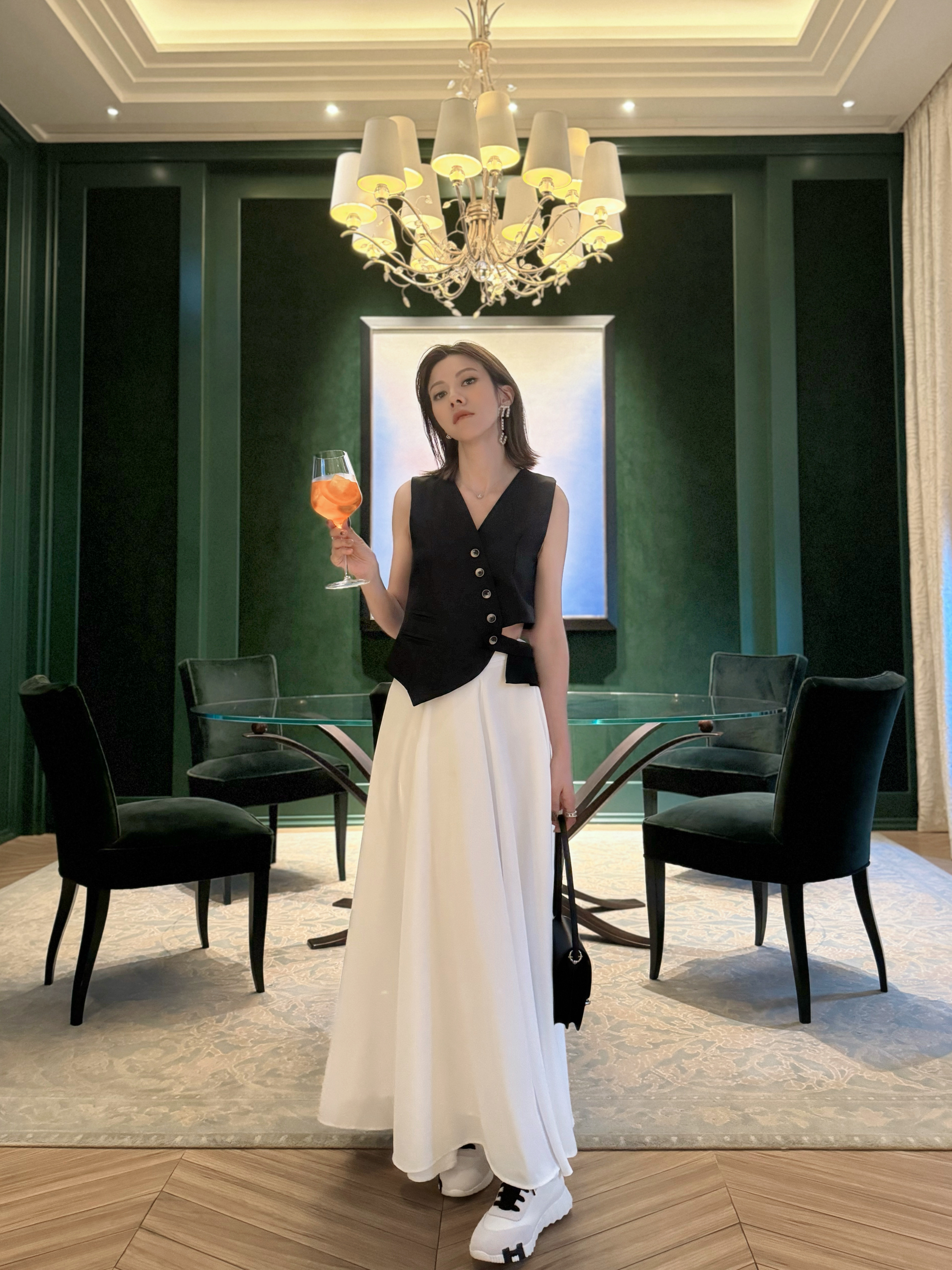 Asymmetric Button-Up Cut-Out Waistcoat_BZ249L19