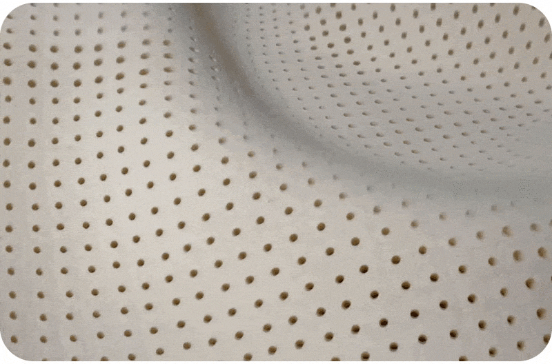 擁抱支撐床墊，使用天然乳膠，既防蟎又抗菌。