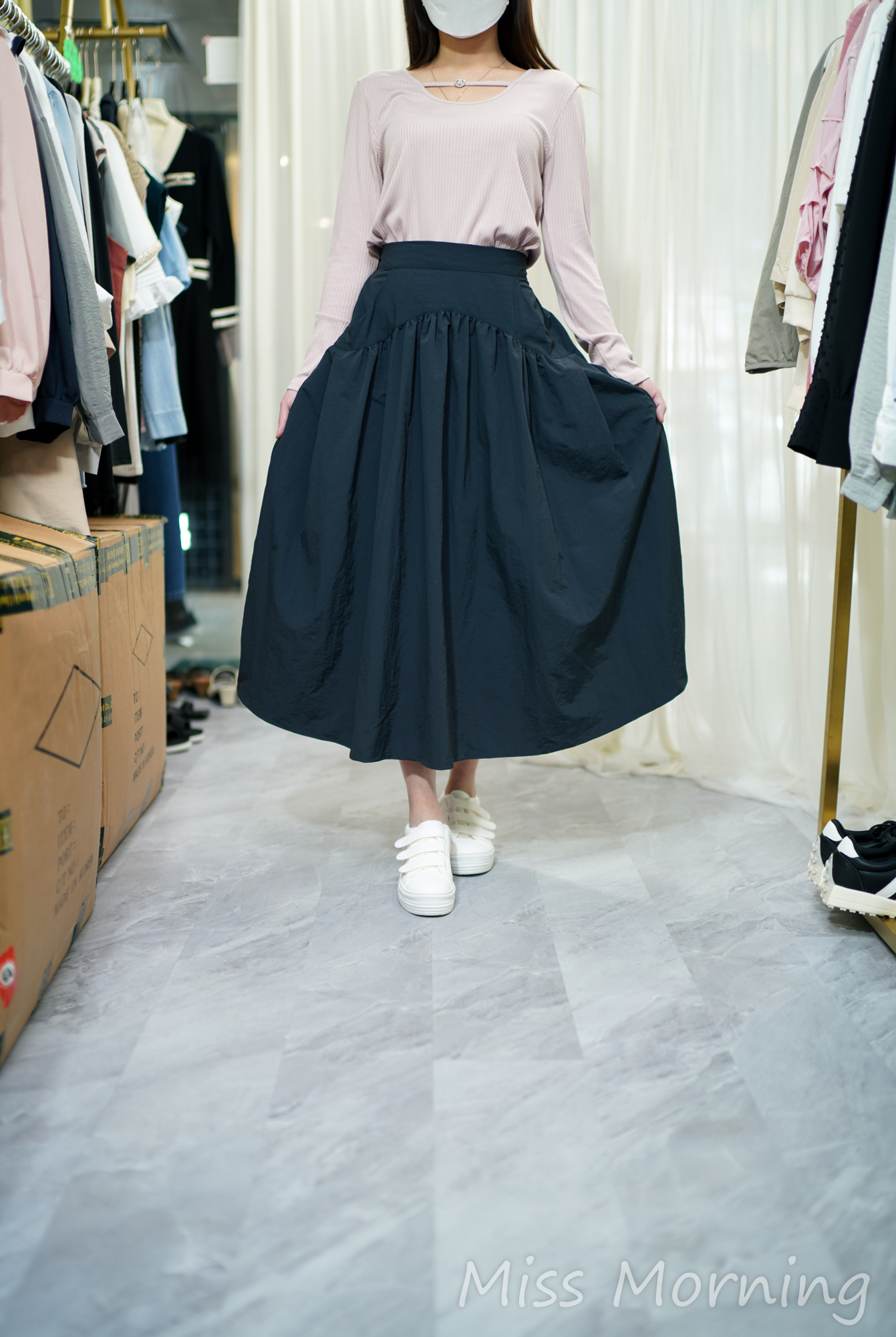 一字領襯衣(14126)&風衣料有款傘裙(33809)