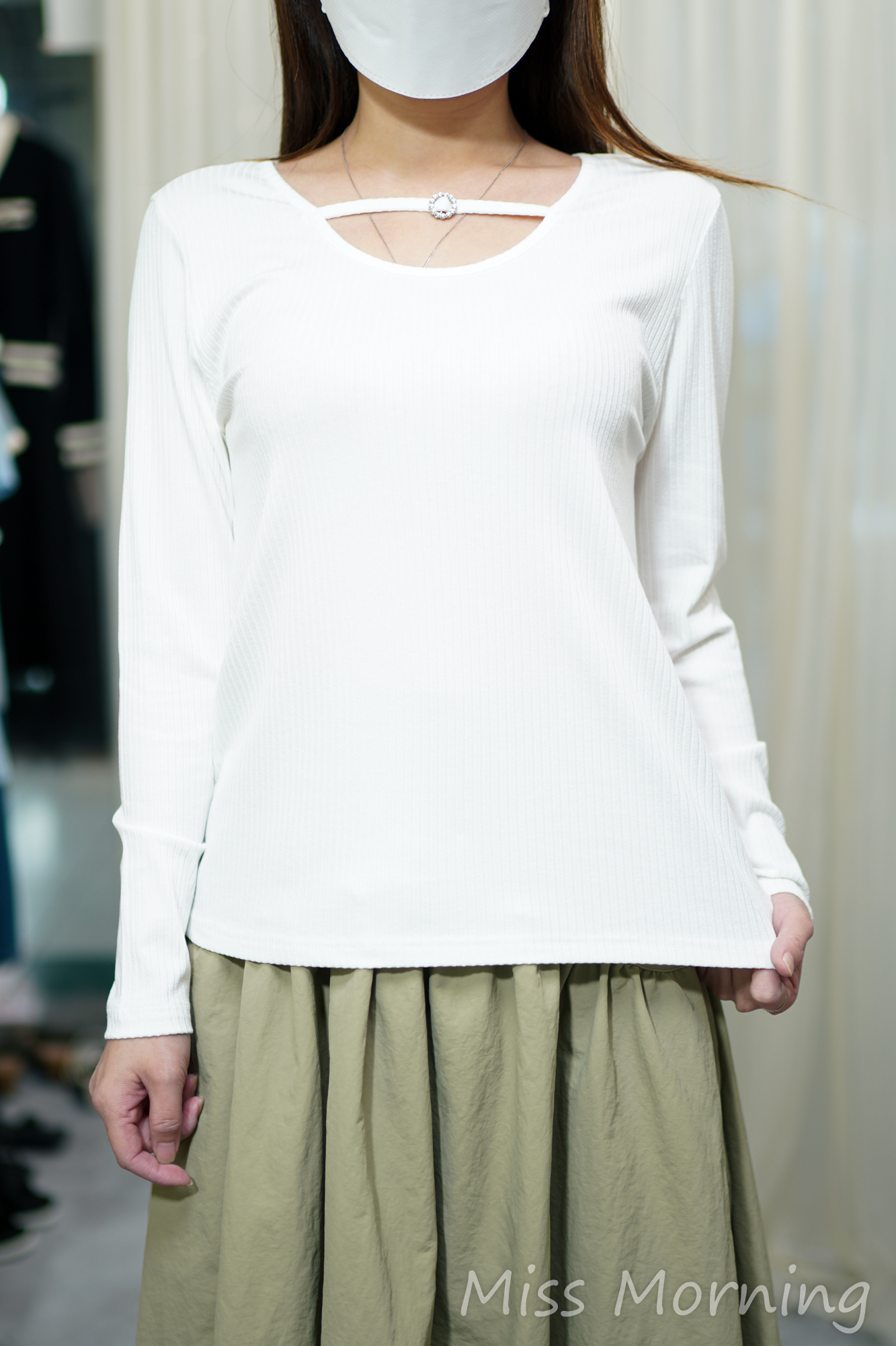 一字領襯衣(14126)&風衣料有款傘裙(33809)