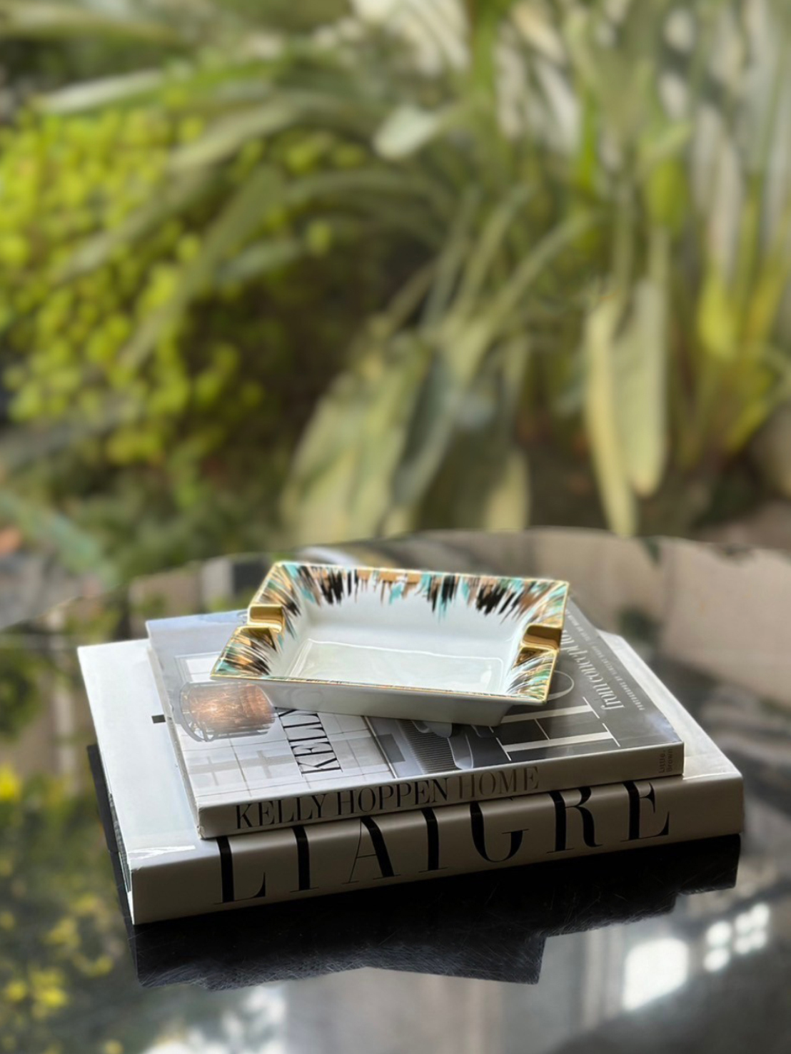 流光溢彩骨瓷方盤