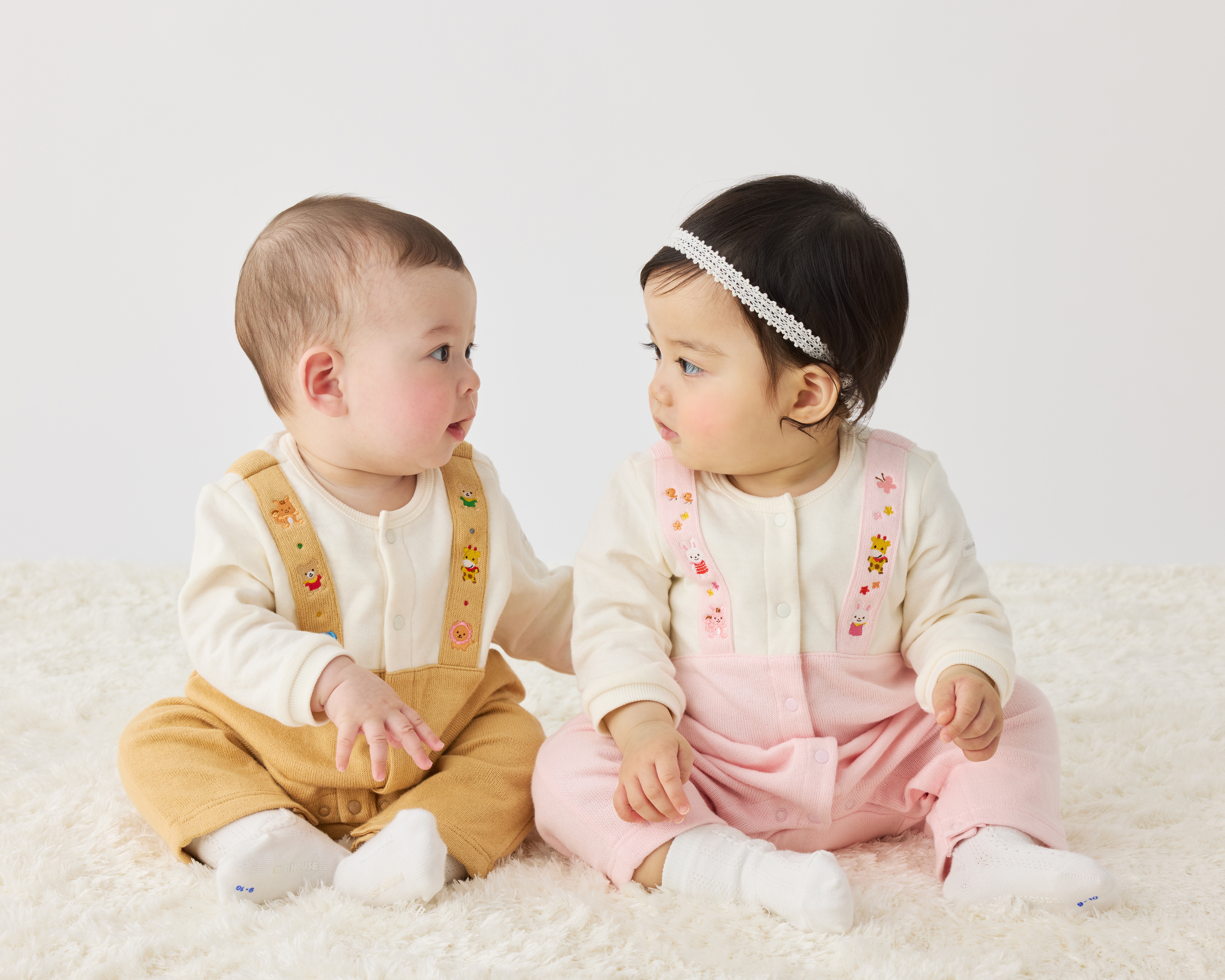 動物刺繡吊帶風格長袖連身衣-駝