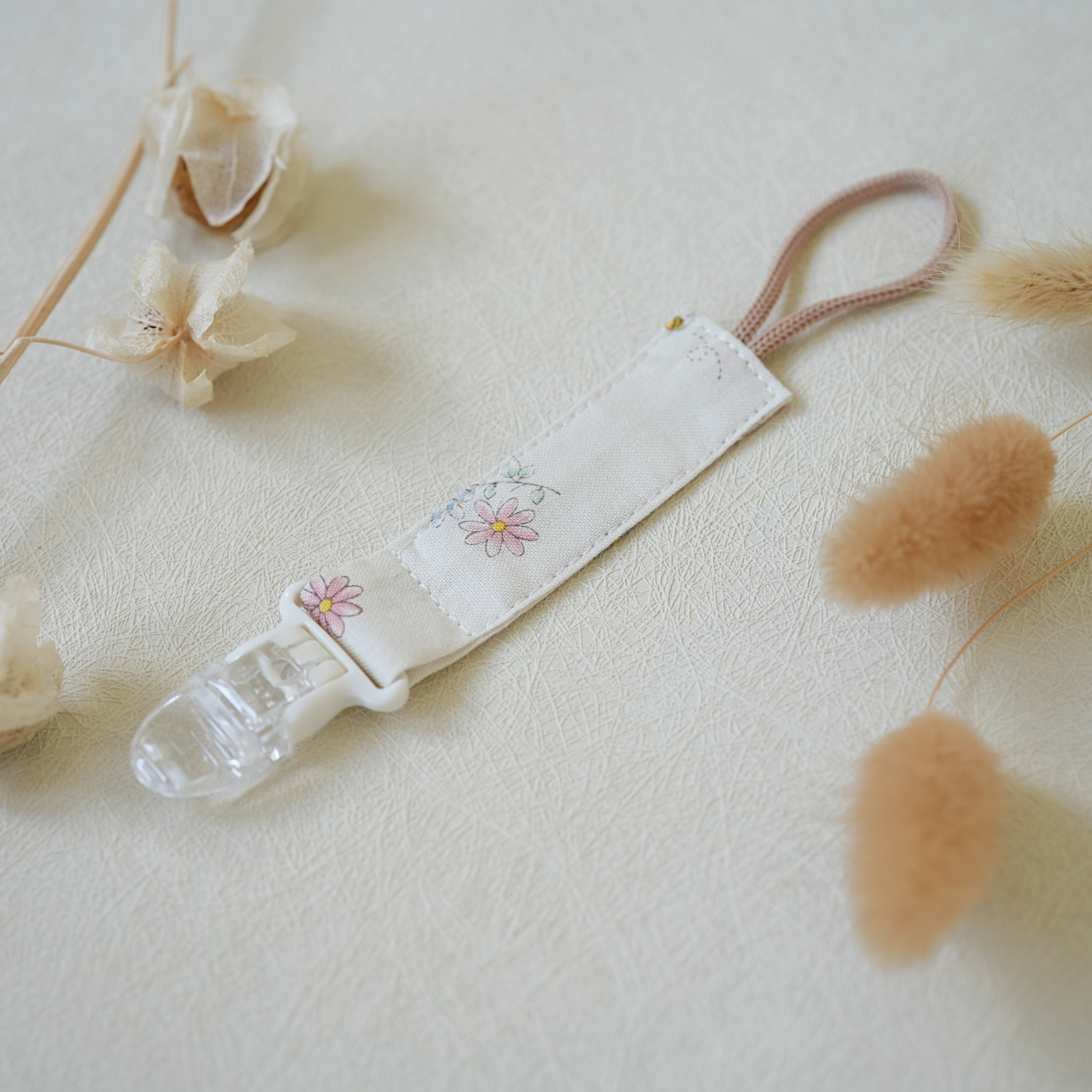 Hi Y.P store-短版鱷魚夾-清新蕾絲花卉