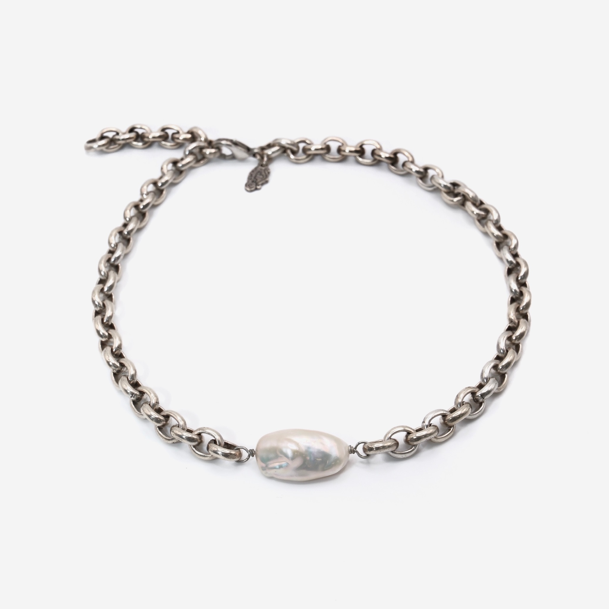 HELLES-MARTINI 淡水珍珠項鍊