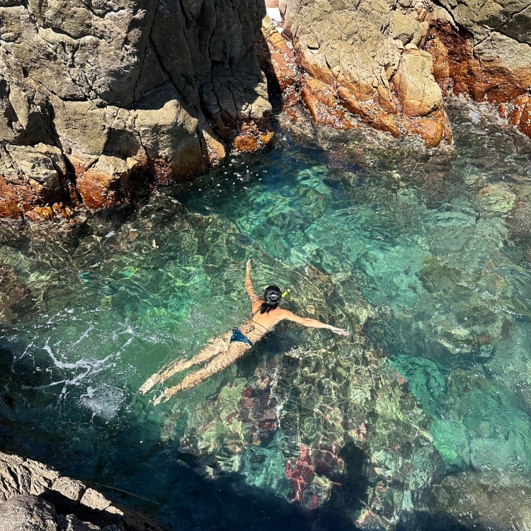 COOCEAN OCEAN GLOW 海光柔緞美臀泳褲 深淵藍