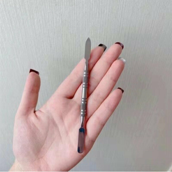Hotly recommended makeup palette stick (1 stainless steel palette stick)