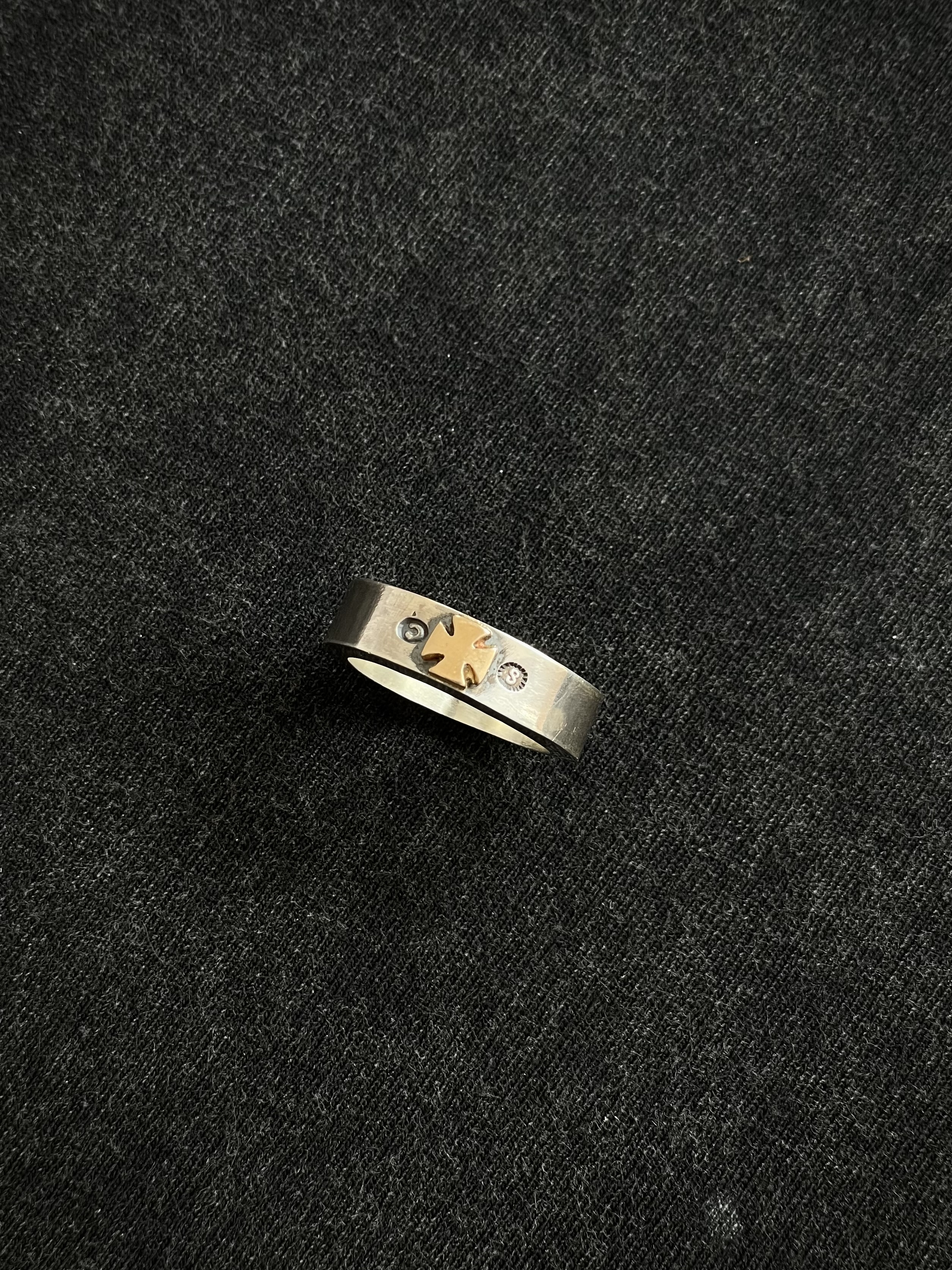 SE-1272 stamp ring/K18 cross