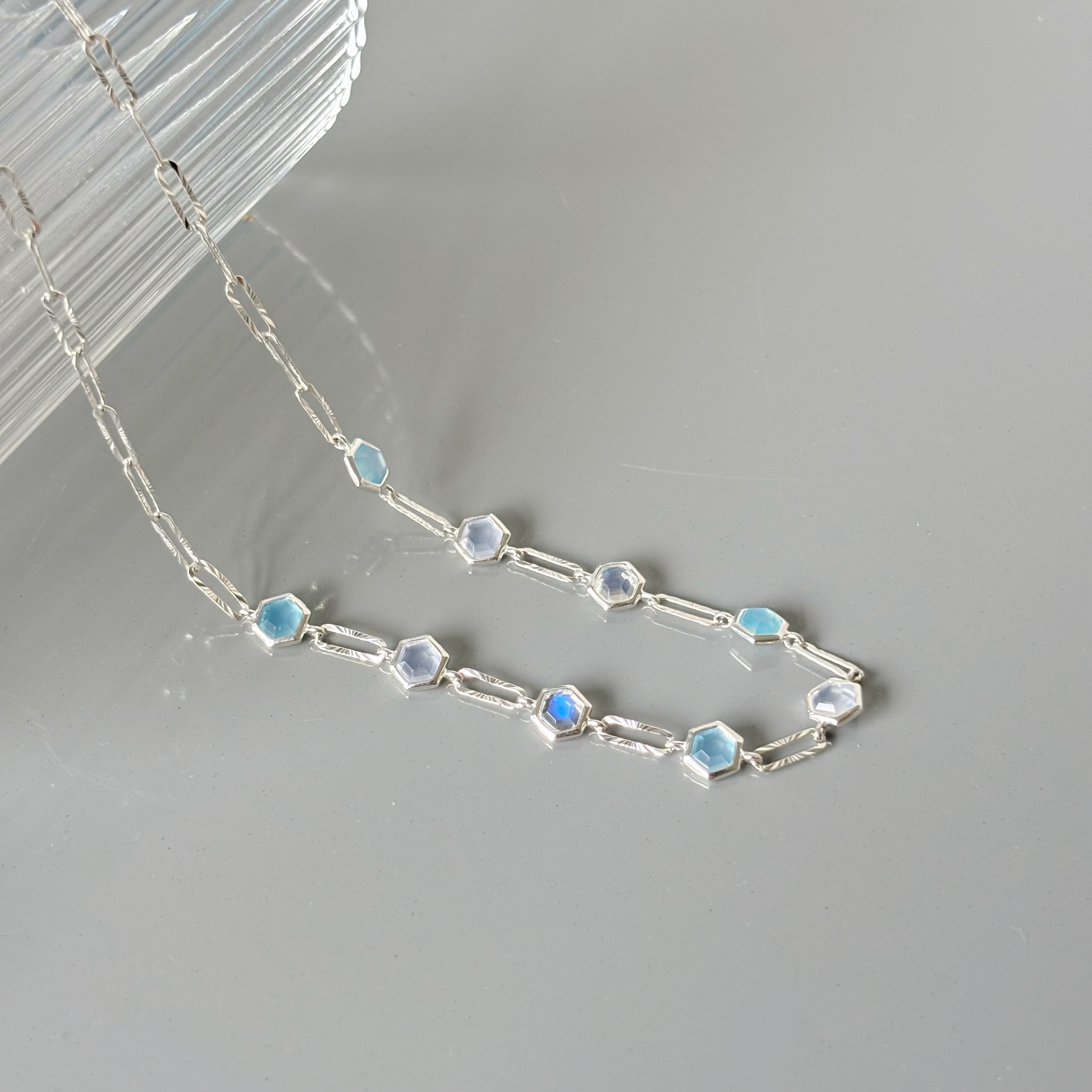 Blue Hexagon切花項鍊