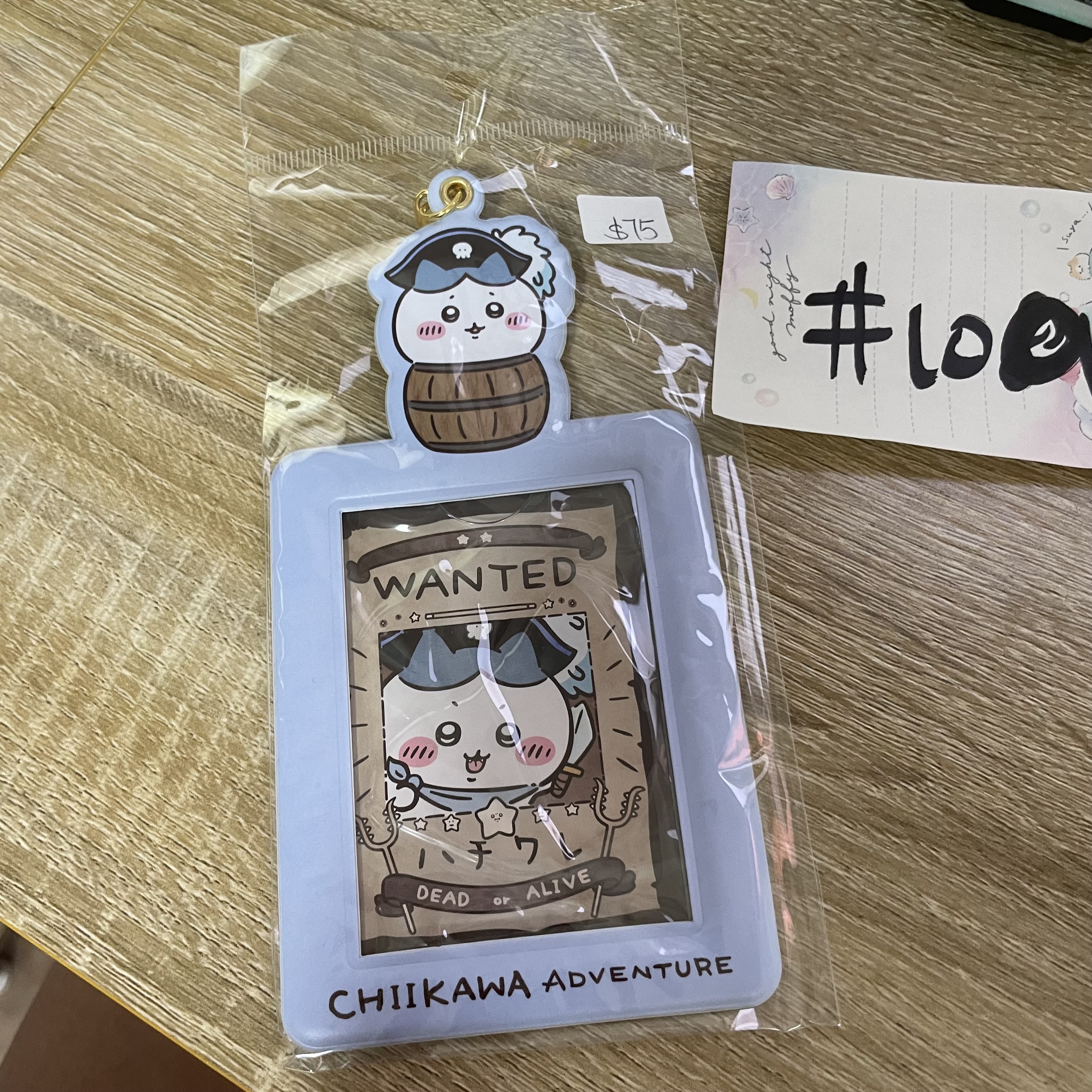 CHIIKAWA     八字貓  証件套掛件#109