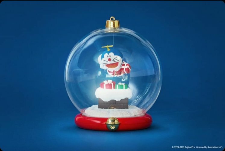 美光站 : 多啦A夢聖誕水晶球 聖誕樹 / 禮物盒 / 雪人 (自選)