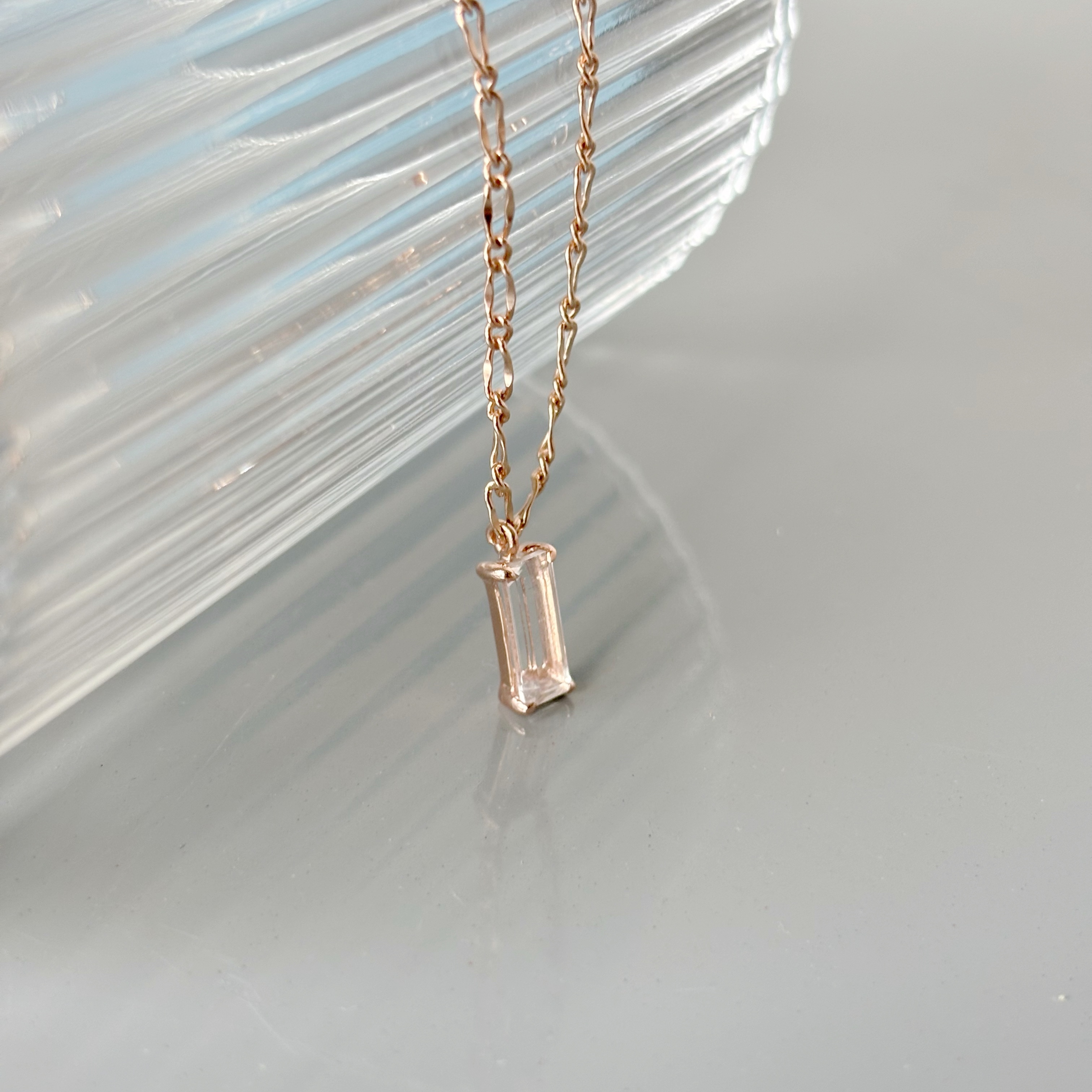 Baguette爪鑲白水晶項鍊