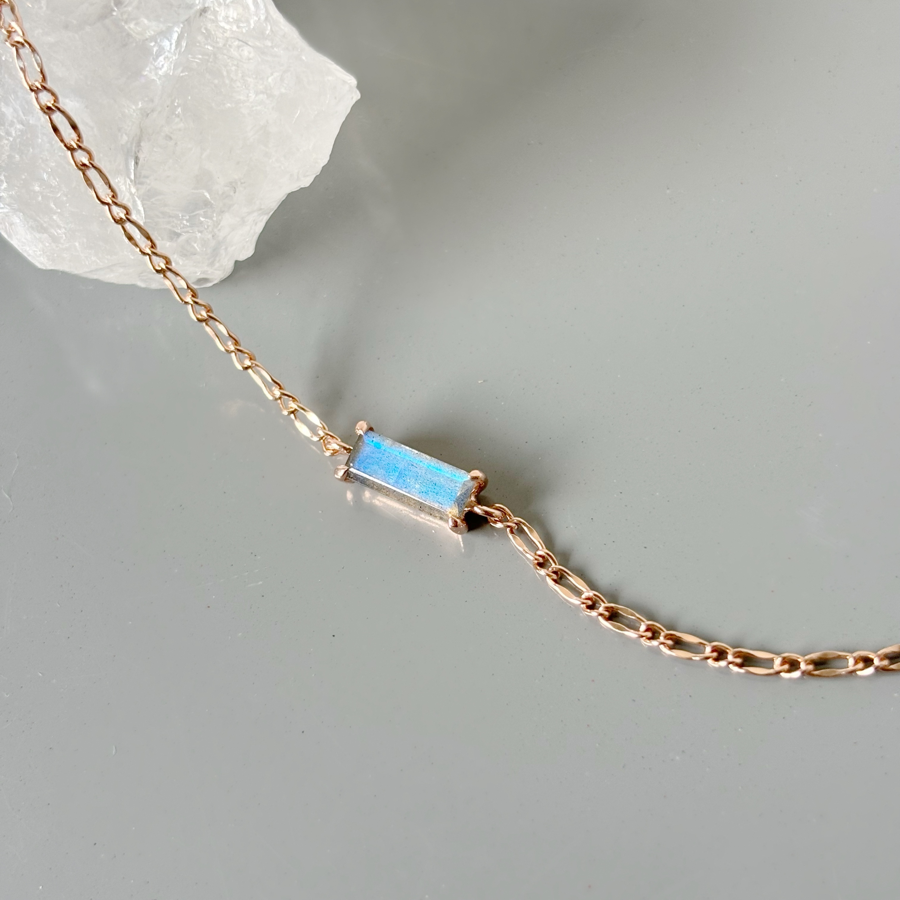 Baguette爪鑲拉長石手鍊