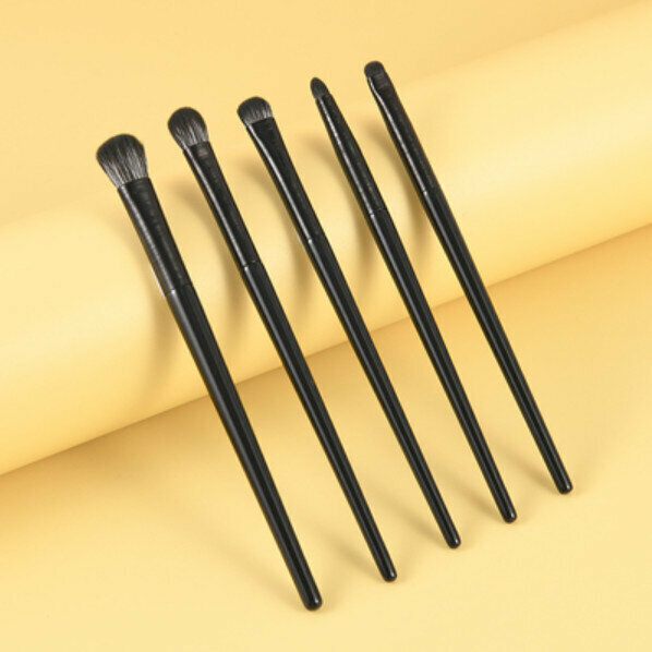 Hot recommendation (5 pieces) soft-bristled eyeshadow brush (5 pieces brushed eyeshadow brush set)