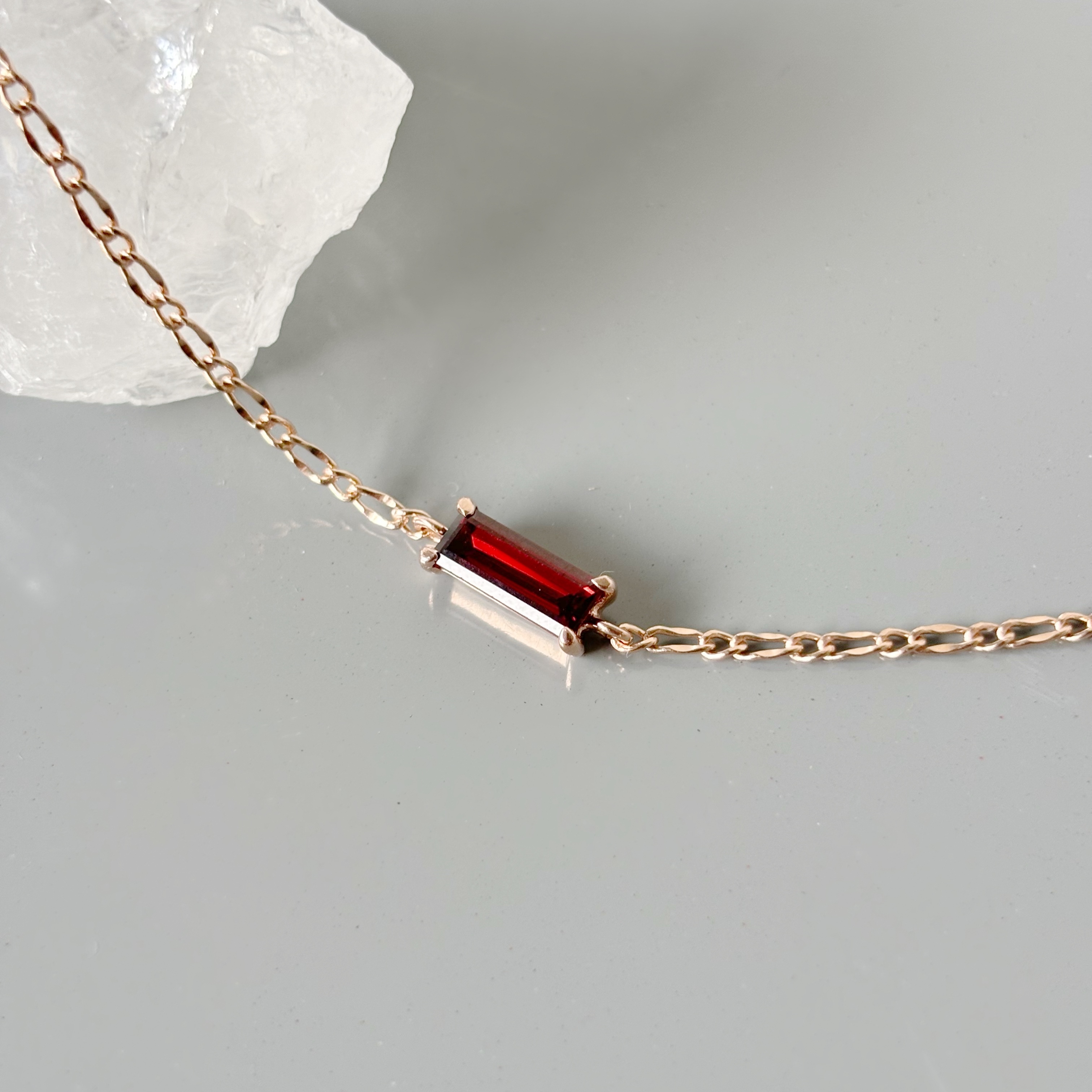 Baguette爪鑲石榴石手鍊