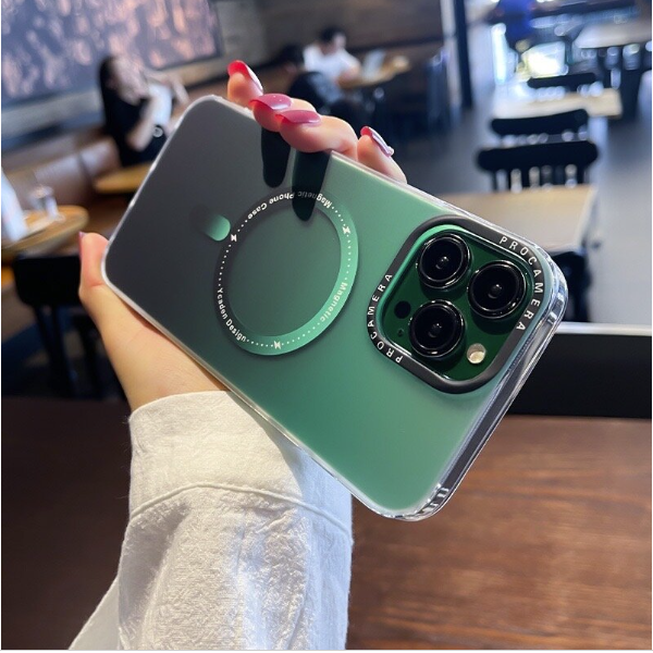 Popular Gradient Matte MagSafe iPhone 14 Pro Max Phone Case (Green Gradient): The perfect fusion of fashion and functionality