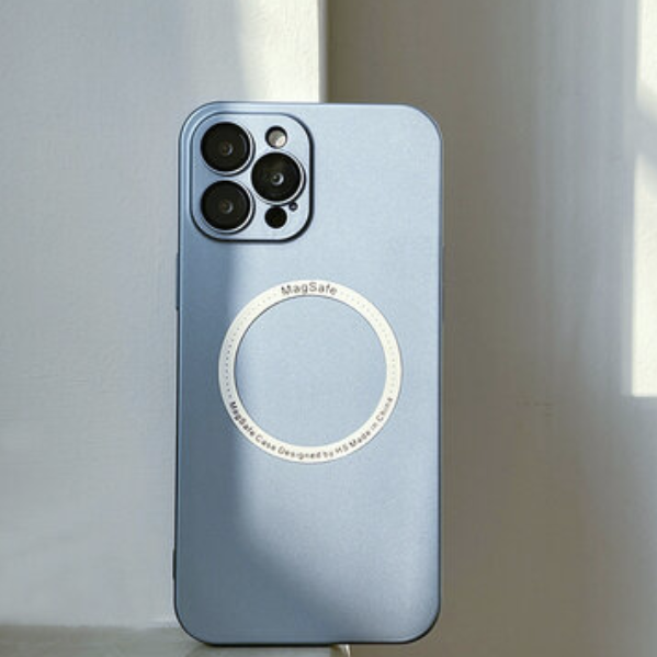 Popular iPhone 12 6.1" Eagle Eye Lens Protection MagSafe Phone Case (Light Blue)