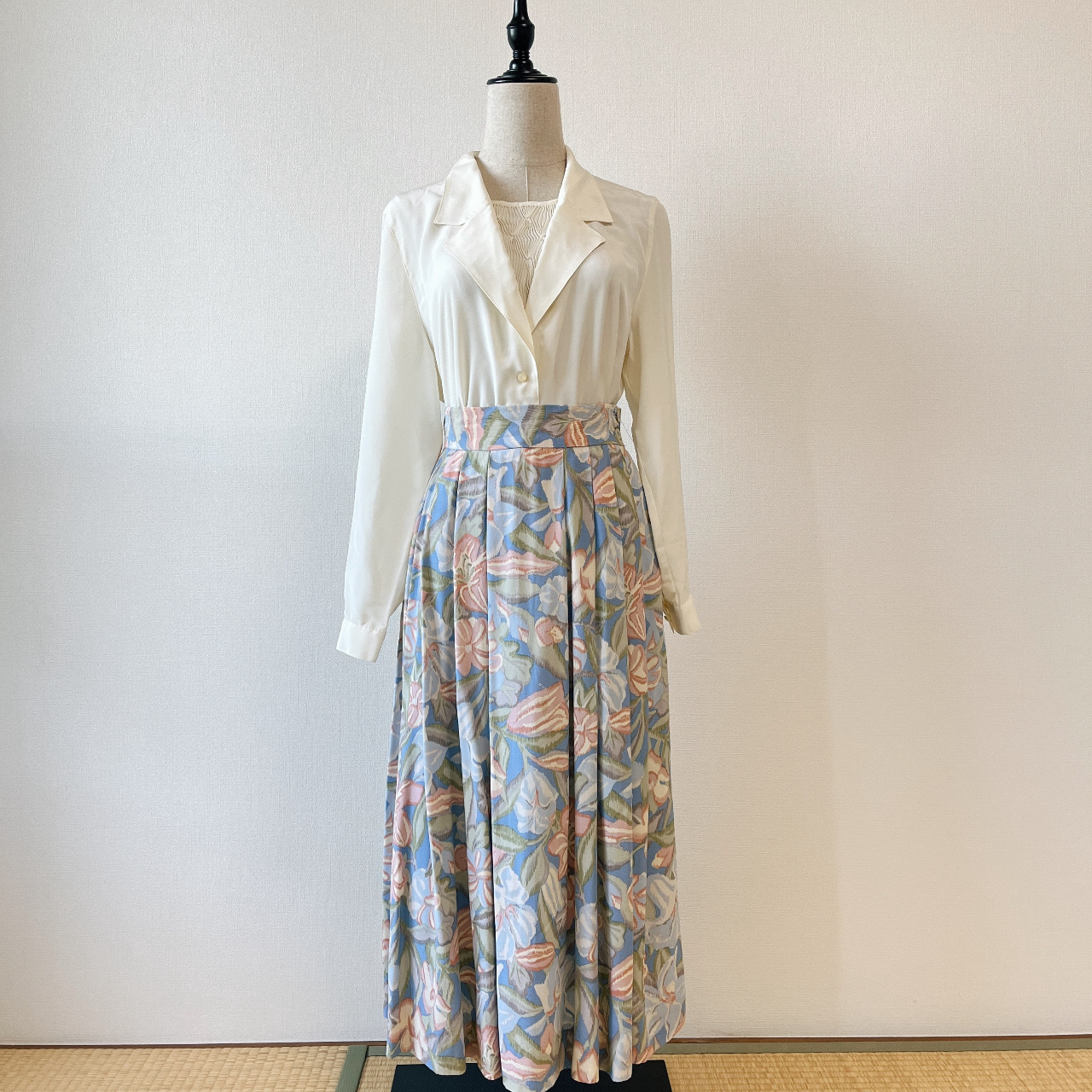 美國製淺藍色柔和大花古著半身裙