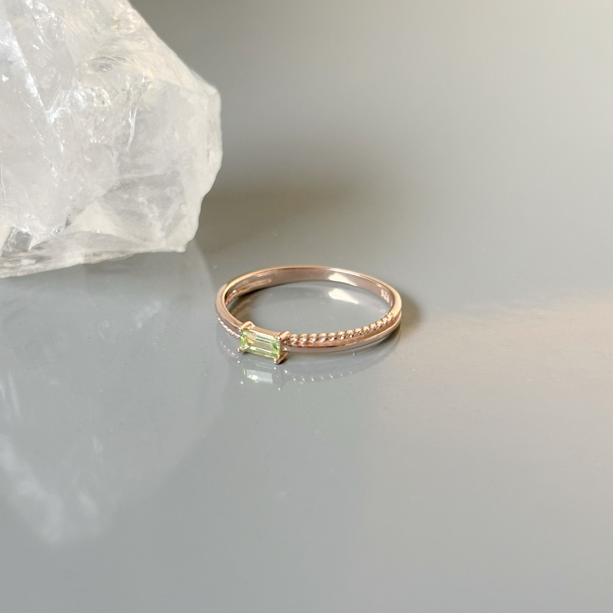 交錯麻花Baguette橄欖石戒指