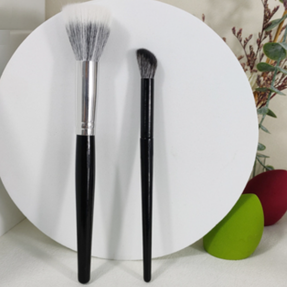 Hot style [2 pieces] Large Stipple Blush Brush 105 Nose Shadow Brush (Color: Black Wool)