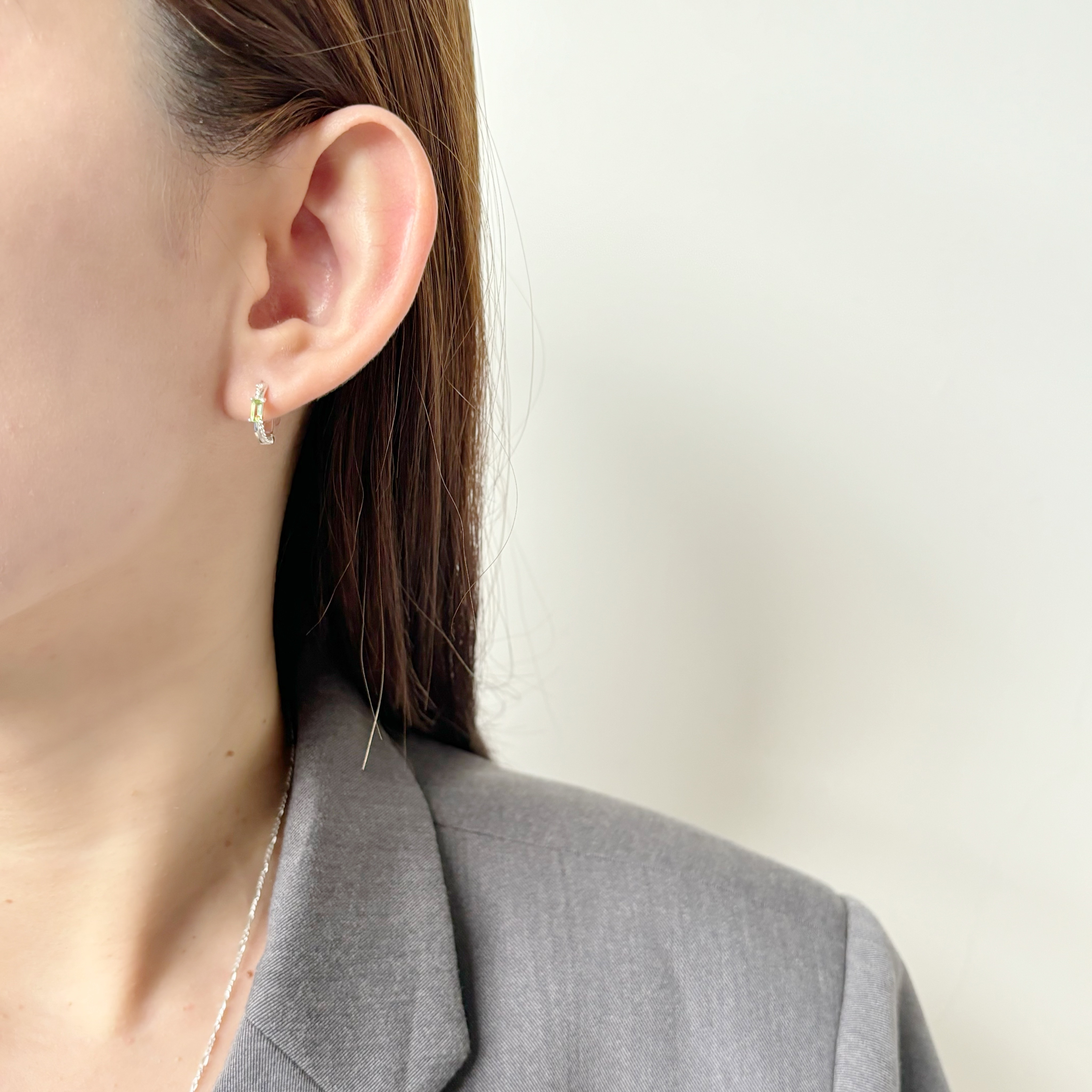 交錯麻花Baguette橄欖石耳圈