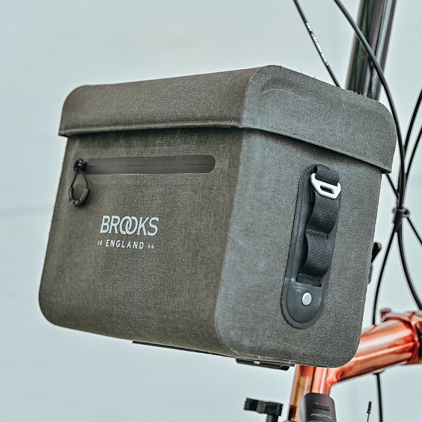 【Brooks】Scape Case 硬殼手把箱 / 軍綠色 8L （Brompton可裝）