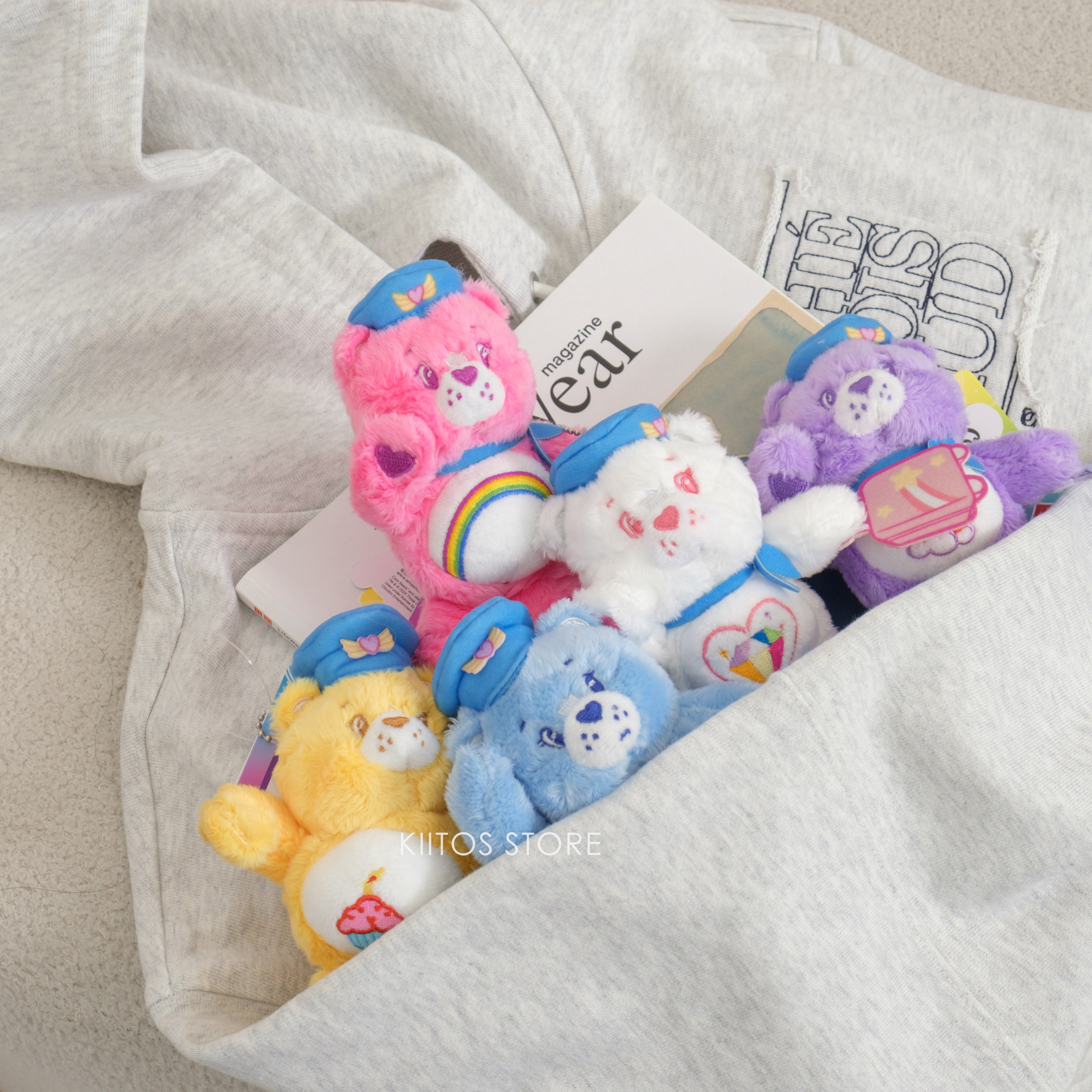 【現貨出清】  正版 Care Bears 彩虹熊 愛心熊 空姐 機場 航空造型 娃娃 吊飾 鑰匙圈