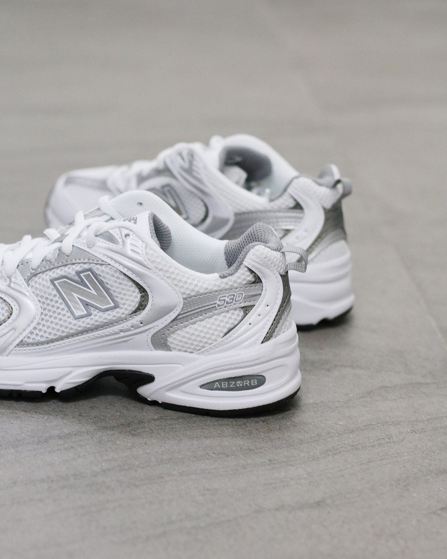 New Balance MR530AD 白灰銀色