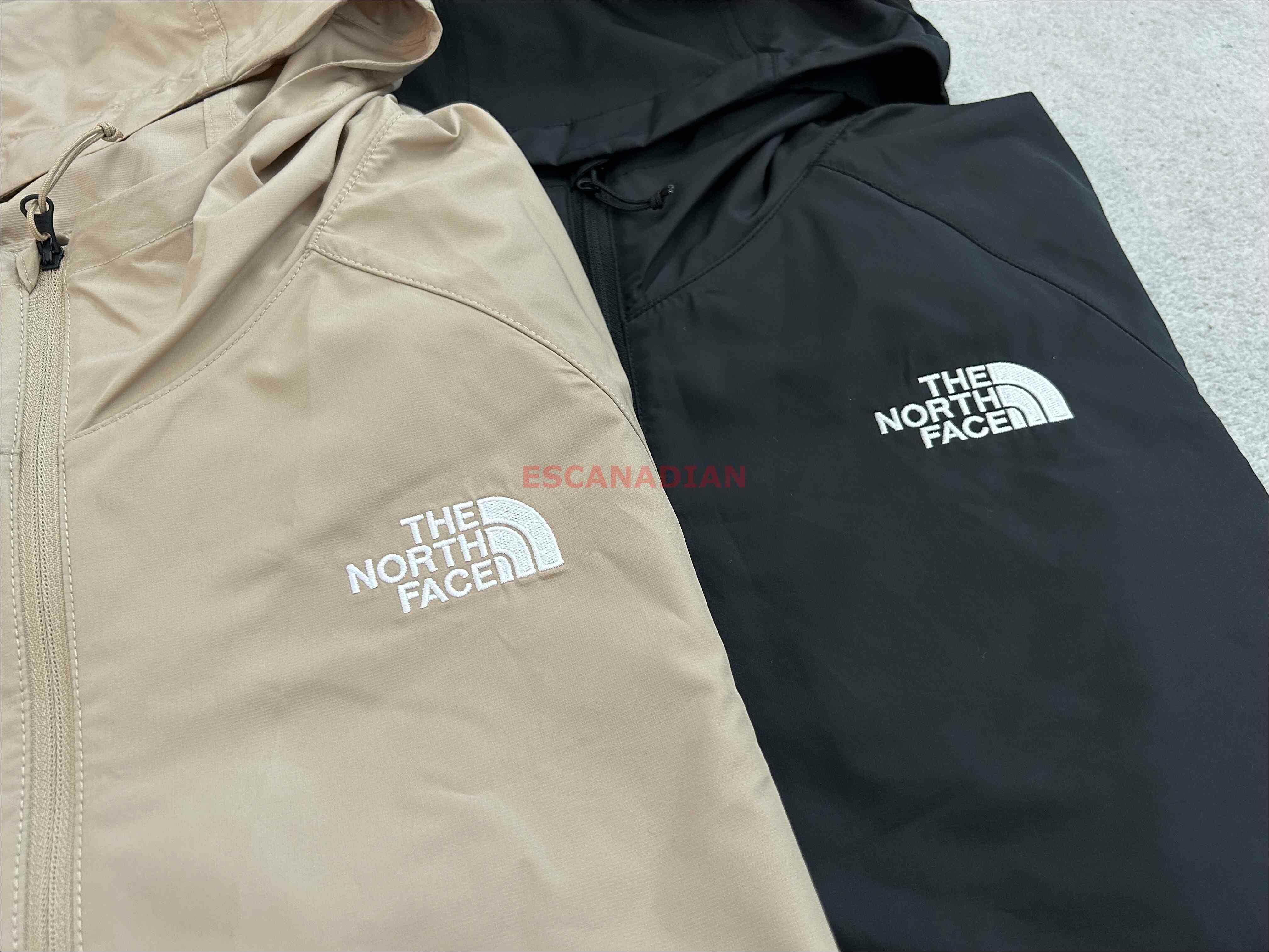 THE NORTH FACE 男大人 Flyweight Windwall 正反刺繡小標 輕薄內網眼 連帽 風衣外套 (2色)