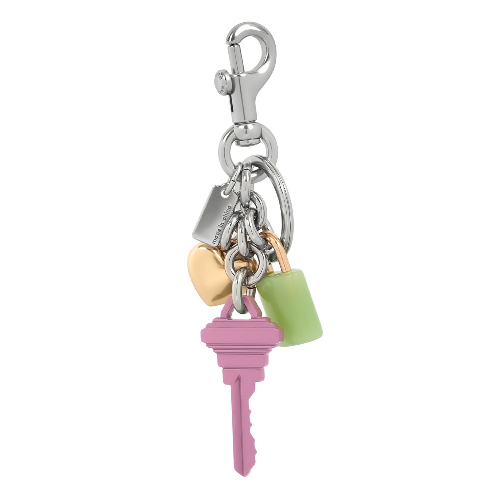 【COACH】鎖匙與愛心墜飾吊飾/鑰匙圈