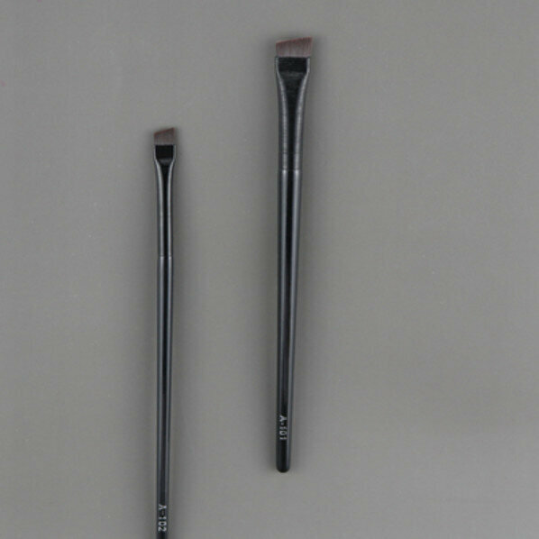 Popular makeup brushes (A-102 eyeliner brush + A-101 eyebrow brush)