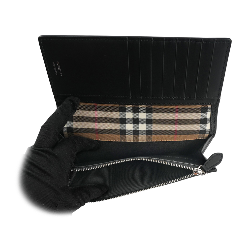 【BURBERRY】銀字粒紋牛皮內拼格紋二折長夾(黑色) 80840701