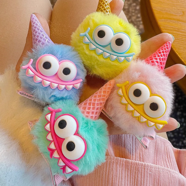 [4 FOR RM10] Ultra-Cute Playful Pom-Pom Hair Clip