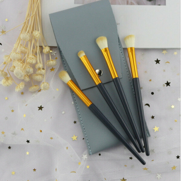 Hot style (4 pieces) eye shadow brush set (4 pieces navy + blue button bag)