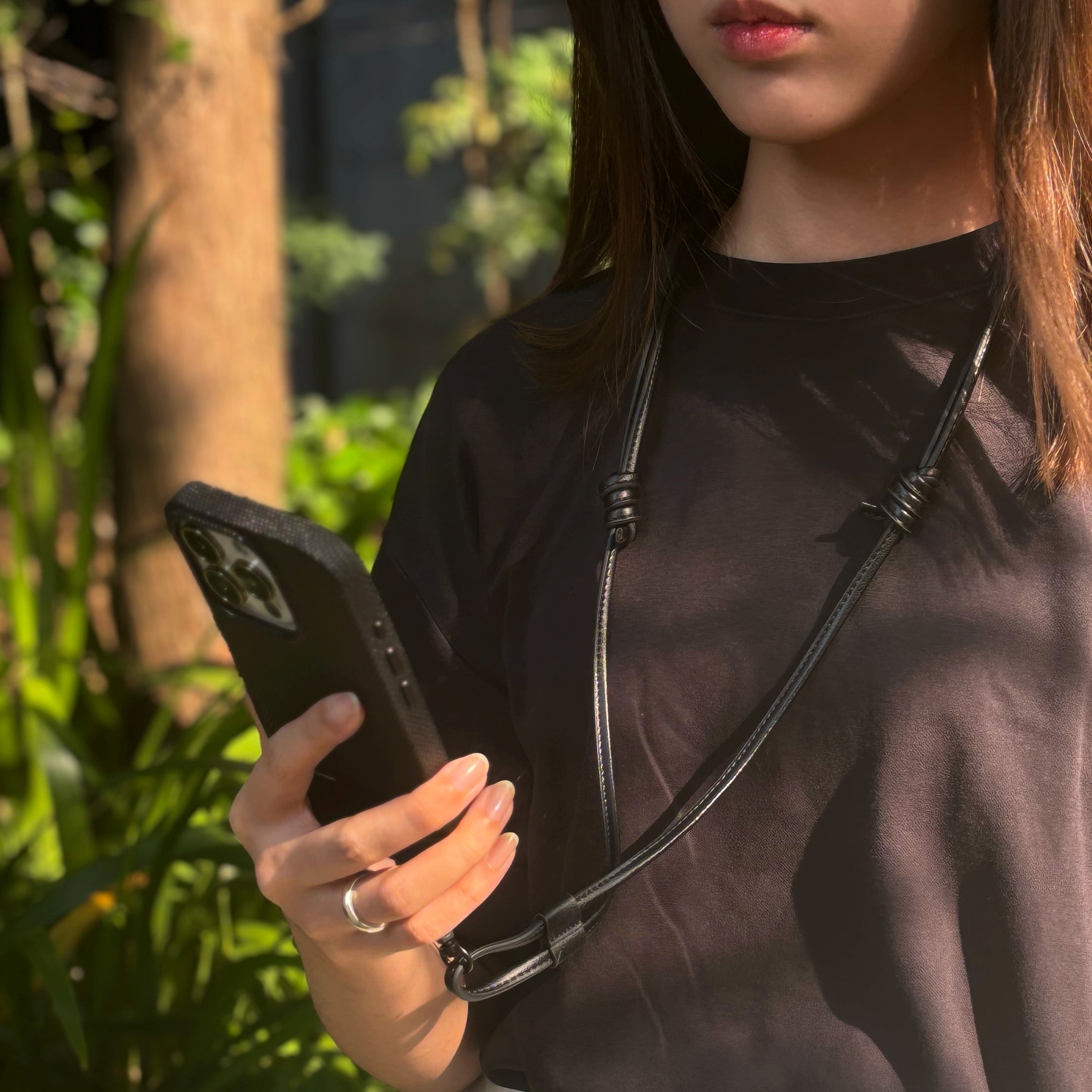 CLASSIC 經典皮革背繩 - 石墨黑