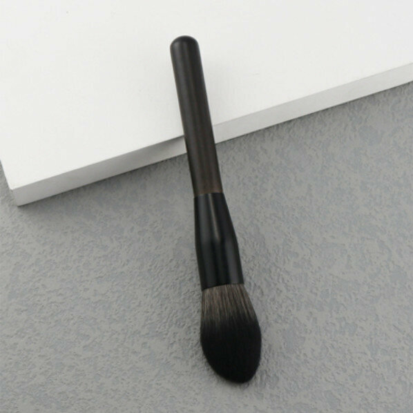 Popular makeup brush (black blush brush)