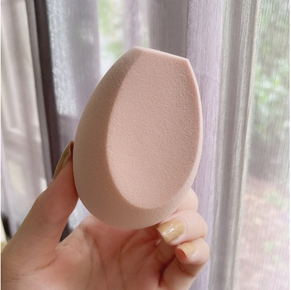New style [1 pack] three-cut super soft beauty egg (with egg holder) [please contact customer service to confirm the delivery color after placing the order]