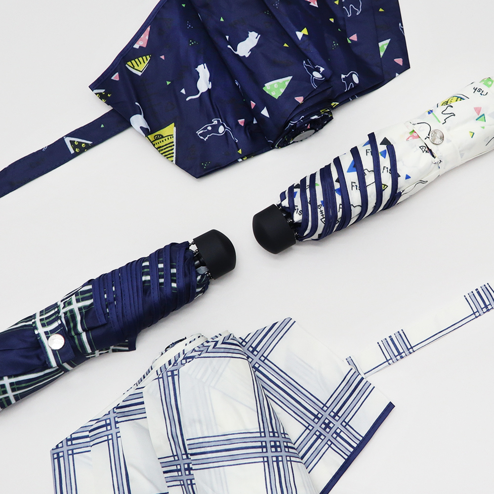 雨之情日本花布超輕折傘,日系小清新摺疊傘,質感滿分,四色任選,藍底條紋、白底條紋、白底貓、藍底貓
