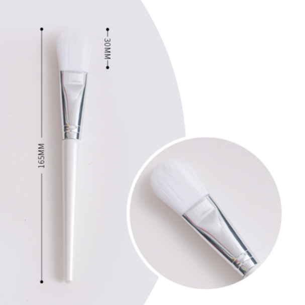 Hot style [1 piece] white tongue-shaped foundation brush with wooden handle (color: silver tube)