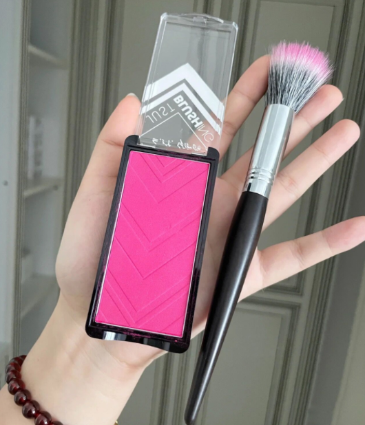 Popular stippling brush blush makeup brush (large size)