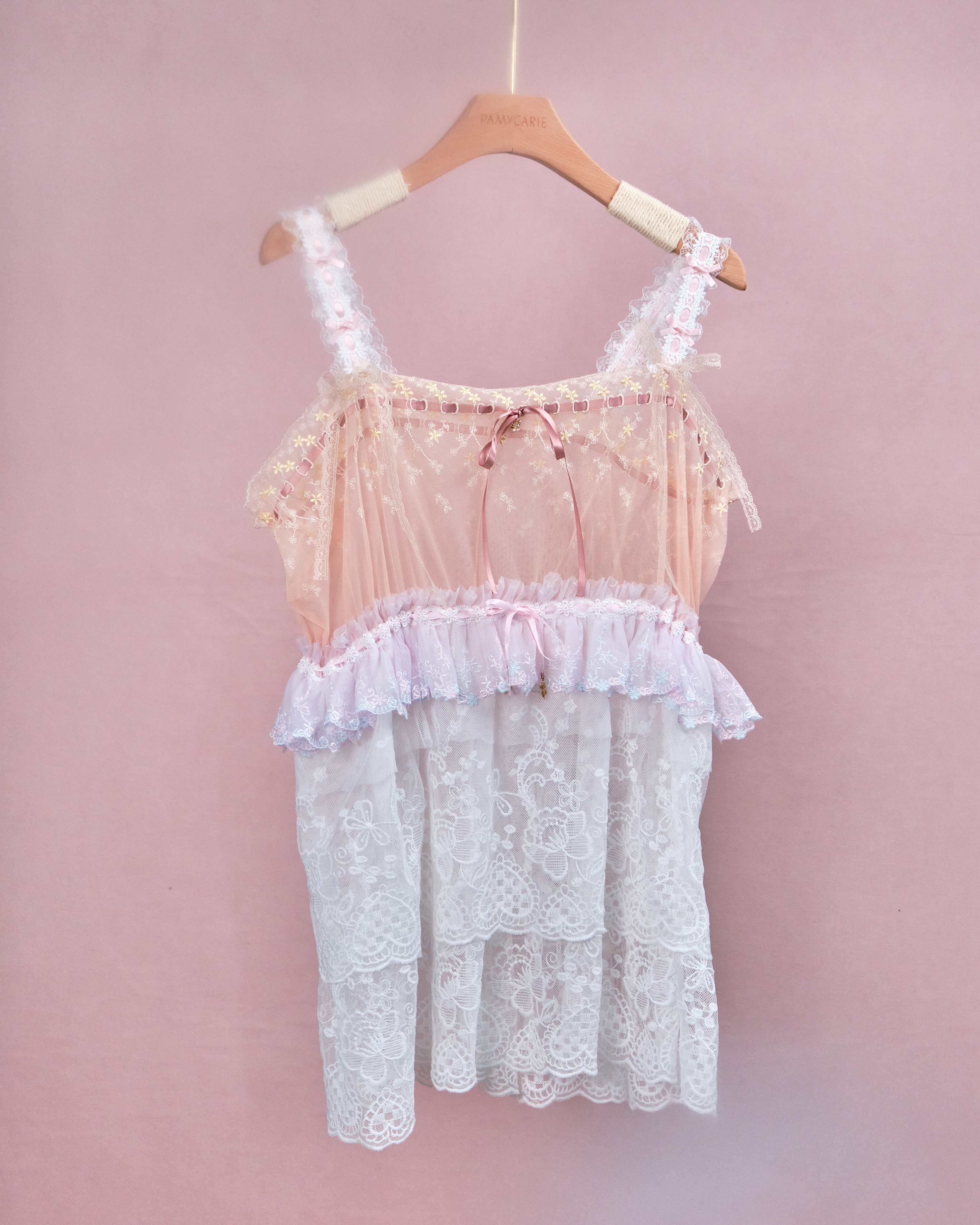 11221 The Tale About Fancy Girl~Double Layers Laced Middle Long Top