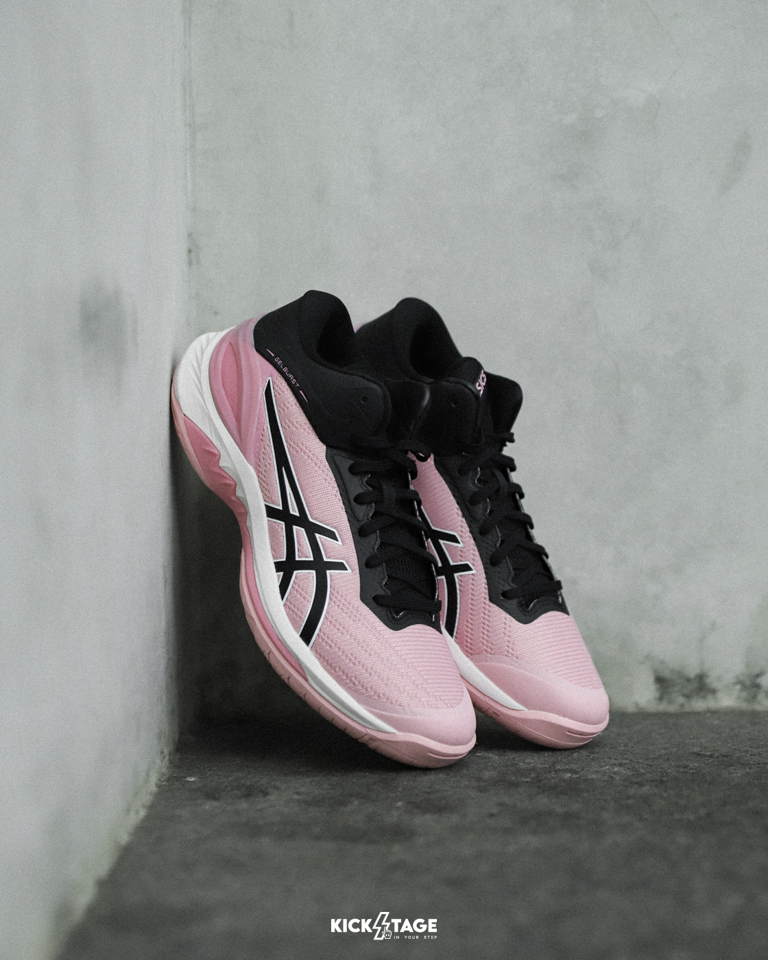 [特價售出無退換] 男鞋 ASICS GELBURST 28 粉黑 緩衝 透氣 抓地力 支撐 運動 籃球鞋【1063A089-701】PINKS 25SALE