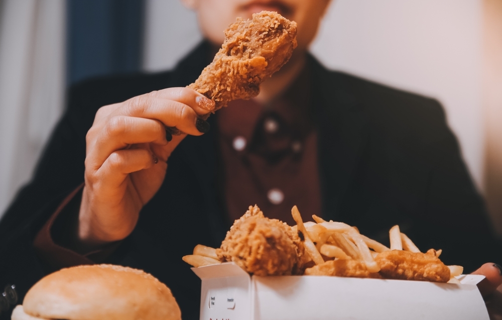 剛吃飽卻又總是嘴饞？3招跟「假性飢餓」說掰掰