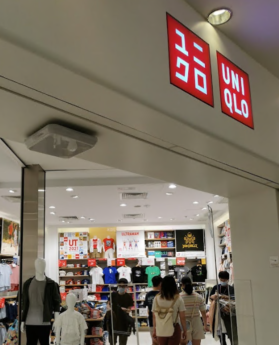 UNIQLO Mira Place