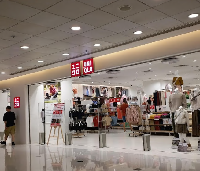 UNIQLO 德福廣場店